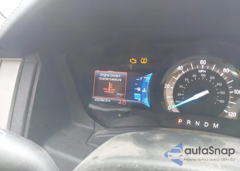 2015 Ford Expedition King Ranch z USA, uszkodzony, nr VIN 1FMJU1HT0FEF20638